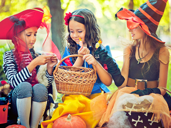 Paragon Homes' Tips for a Safe and Happy Halloween